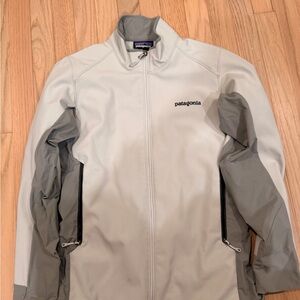 Patagonia Men's Light Gray Performance Jacket